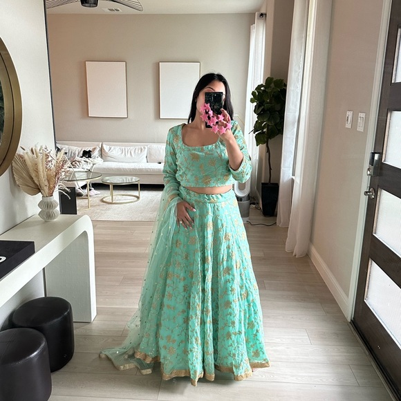 Indian Turquoise Blue & Gold Lehenga - Picture 3 of 8